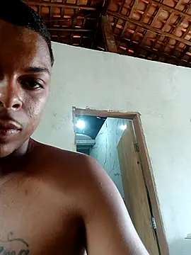 Snapshot of Rafael-01 chatting on October 26, 3:29 pm Rafael-01 online show from October 26, 3:29 pm