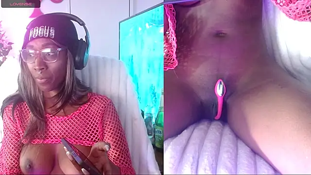 alys at college online show from February 17, 2:13 pm