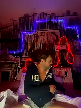 Snapshot of 3615-ULLA chatting on October 27, 5:55 am 3615-ULLA online show from October 27, 5:55 am