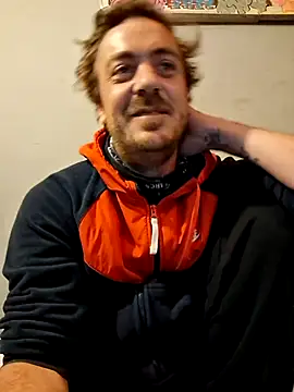 Snapshot of 3615-ULLA chatting on November 23, 1:55 pm 3615-ULLA online show from November 23, 1:55 pm