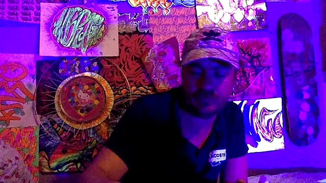 3615-ULLA online show from April 15, 7:58 pm