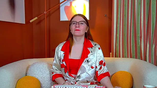 AliceAllisons online show from September 15, 7:14 pm