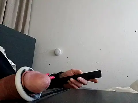 handsome8inchh online show from March 2, 12:35 am