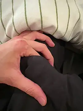 Snapshot of rockey118367 chatting on September 13, 6:40 pm rockey118367 online show from September 13, 6:40 pm