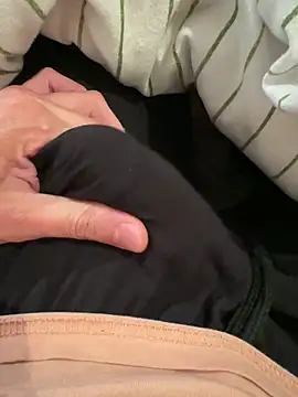 Snapshot of rockey118367 chatting on September 22, 8:33 pm rockey118367 online show from September 22, 8:33 pm