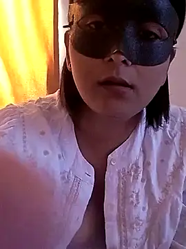 Snapshot of Queen_Kushi4 chatting on June 28, 6:08 am Queen Kushi4 online show from June 28, 6:08 am
