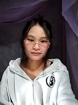 saronla 03 online show from November 18, 6:34 pm