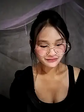 saronla 03 online show from December 2, 6:47 pm