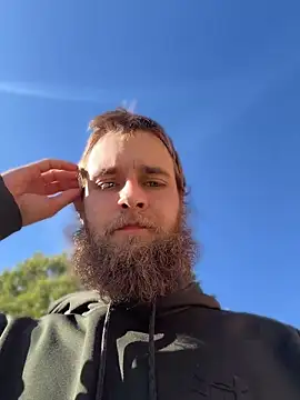 high3ndlowlife online show from April 9, 9:53 pm