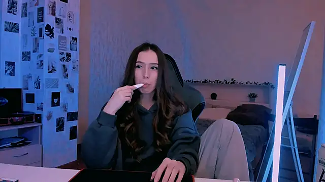 Snapshot of yourrdanceteacher chatting on October 4, 7:34 pm yourrdanceteacher online show from October 4, 7:34 pm