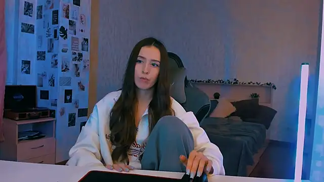 Snapshot of yourrdanceteacher chatting on October 28, 8:11 pm yourrdanceteacher online show from October 28, 8:11 pm