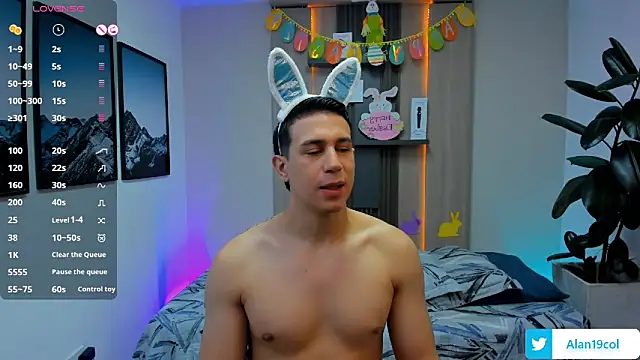 alan nd kevin online show from April 5, 11:51 am