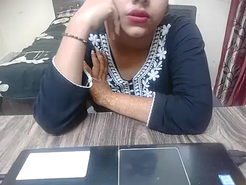 lusty kaira online show from July 29, 6:06 pm