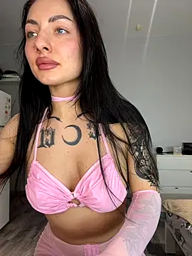 Snapshot of kaonasssiii chatting on November 9, 2:26 pm kaonasssiii online show from November 9, 2:26 pm