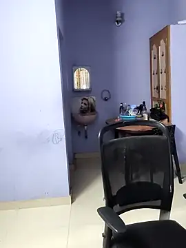 Snapshot of mallu-lover chatting on September 14, 5:39 am mallu-lover online show from September 14, 5:39 am