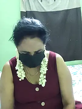 Snapshot of mallu-lover chatting on September 16, 5:14 pm mallu-lover online show from September 16, 5:14 pm