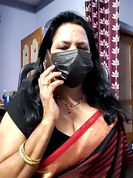 Snapshot of mallu-lover chatting on October 8, 1:14 am mallu-lover online show from October 8, 1:14 am