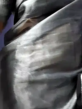 Snapshot of mallu-lover chatting on October 9, 2:48 pm mallu-lover online show from October 9, 2:48 pm