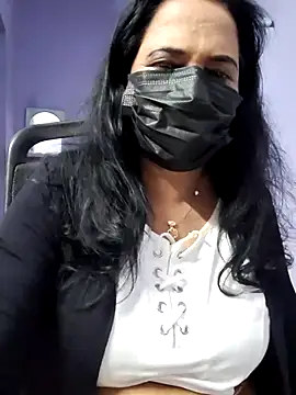 Snapshot of mallu-lover chatting on October 14, 12:50 pm mallu-lover online show from October 14, 12:50 pm