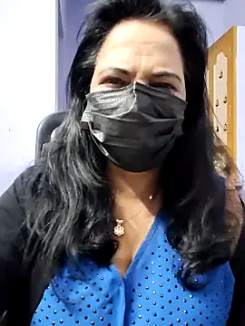 Snapshot of mallu-lover chatting on October 15, 12:55 am mallu-lover online show from October 15, 12:55 am