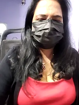 Snapshot of mallu-lover chatting on October 17, 2:15 am mallu-lover online show from October 17, 2:15 am