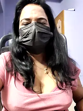 Snapshot of mallu-lover chatting on October 24, 12:41 am mallu-lover online show from October 24, 12:41 am