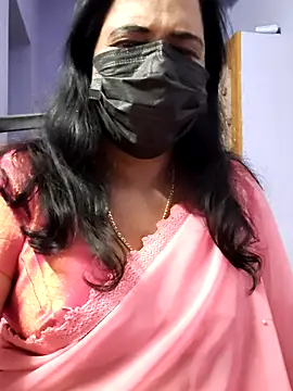 Snapshot of mallu-lover chatting on October 28, 1:14 pm mallu-lover online show from October 28, 1:14 pm