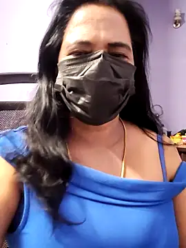 Snapshot of mallu-lover chatting on October 31, 1:56 pm mallu-lover online show from October 31, 1:56 pm