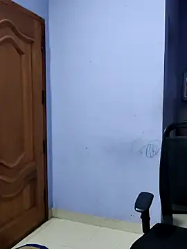 Snapshot of mallu-lover chatting on November 4, 1:10 pm mallu-lover online show from November 4, 1:10 pm