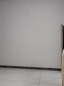 mallu-lover online show from February 28, 1:01 pm