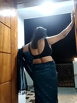 mallu-lover online show from March 4, 3:18 pm