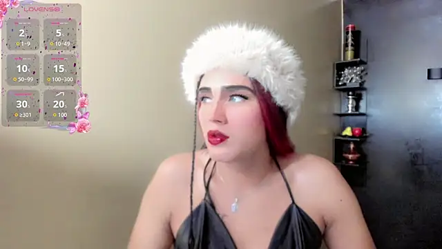 Snapshot of Kimberly_Vazquez chatting on October 31, 3:07 am Kimberly Vazquez online show from October 31, 3:07 am