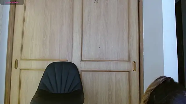 Snapshot of Ayleen_m chatting on September 9, 6:51 pm Ayleen m online show from September 9, 6:51 pm