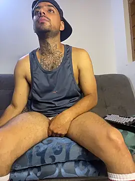 tomas smith1 online show from April 12, 11:21 pm