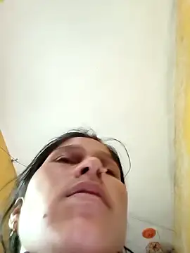 Snapshot of Sonam_pandeyji chatting on April 28, 8:19 am Sonam pandeyji online show from April 28, 8:19 am