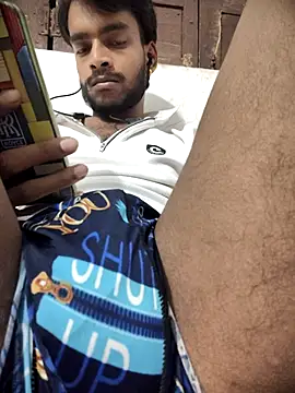 Snapshot of yashuuuu021 chatting on September 16, 6:09 pm yashuuuu021 online show from September 16, 6:09 pm