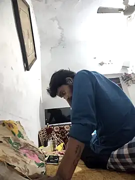 Snapshot of yashuuuu021 chatting on October 29, 4:53 pm yashuuuu021 online show from October 29, 4:53 pm