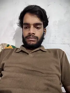 Snapshot of yashuuuu021 chatting on October 31, 6:53 pm yashuuuu021 online show from October 31, 6:53 pm