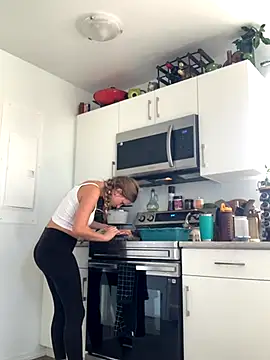 myasecrets online show from September 14, 6:40 pm