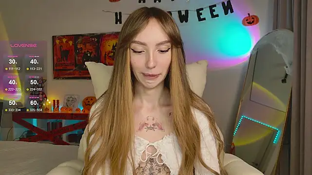 Snapshot of Lunainnk chatting on October 26, 12:49 am Lunainnk online show from October 26, 12:49 am