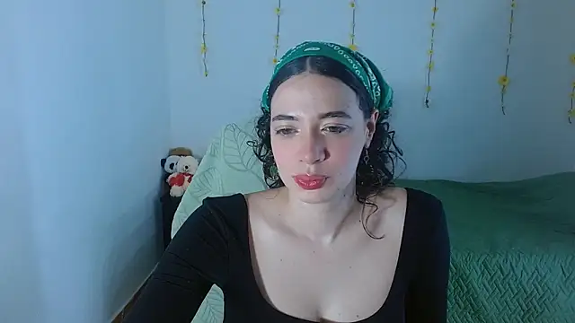 sajecrismaa online show from April 15, 8:20 pm