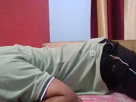 Snapshot of creativecommin chatting on October 21, 7:14 pm creativecommin online show from October 21, 7:14 pm