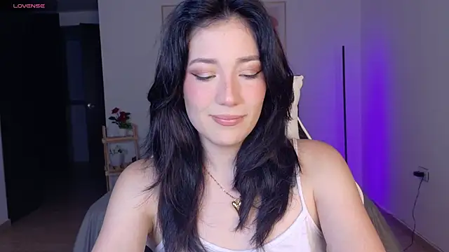 Snapshot of Eliih_01 chatting on October 23, 3:39 am Eliih 01 online show from October 23, 3:39 am