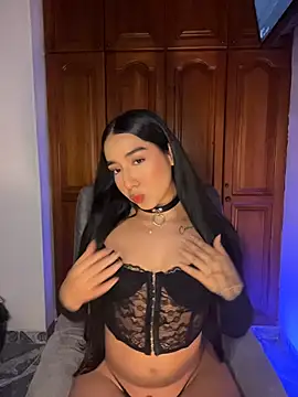 KaditaNavarro online show from February 17, 11:11 pm