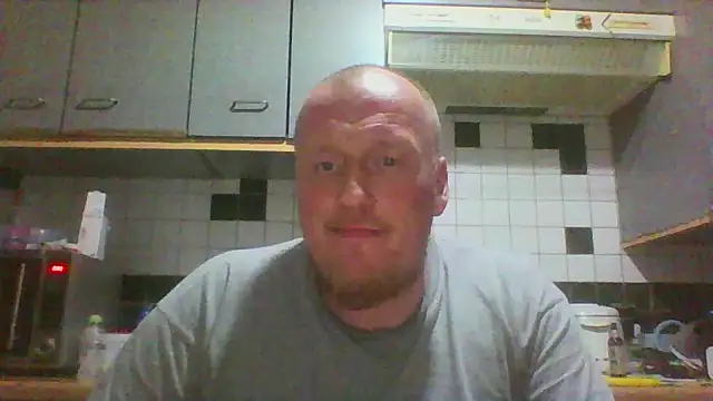 Redraket3600genk online show from October 16, 10:44 pm