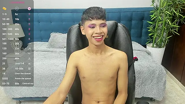 Snapshot of dilan_911 chatting on October 11, 5:55 pm dilan 911 online show from October 11, 5:55 pm