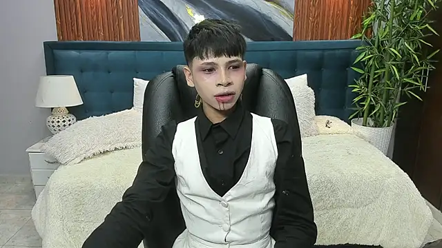 Snapshot of dilan_911 chatting on October 31, 6:31 pm dilan 911 online show from October 31, 6:31 pm