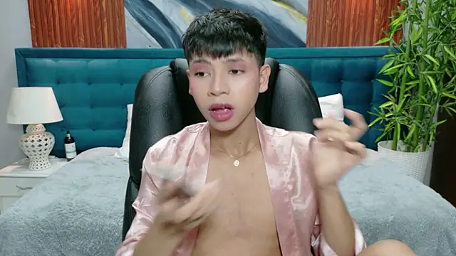 Snapshot of dilan_911 chatting on November 26, 6:20 pm dilan 911 online show from November 26, 6:20 pm