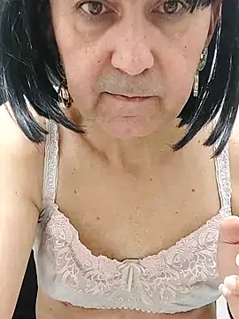 Emily de Carla online show from November 14, 7:40 am