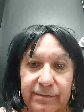Snapshot of Emily_de_Carla chatting on June 5, 6:31 am Emily de Carla online show from June 5, 6:31 am